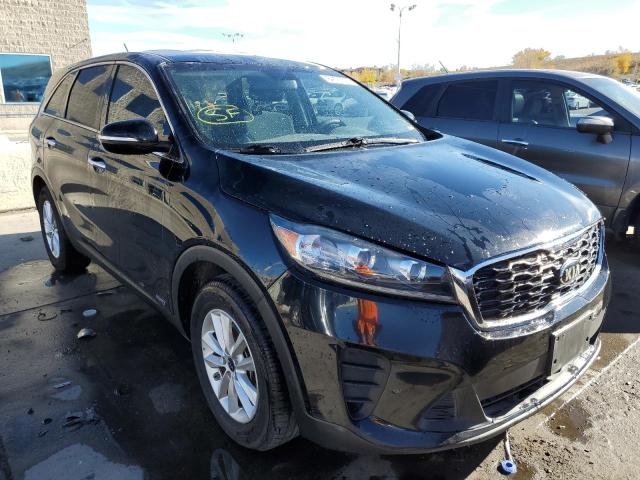 KIA SORENTO 2019 5xypgda59kg566604