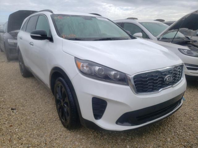 KIA SORENTO LX 2019 5xypgda59kg585413