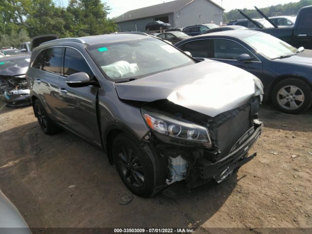 KIA SORENTO 2016 5xypgda5xgg030610