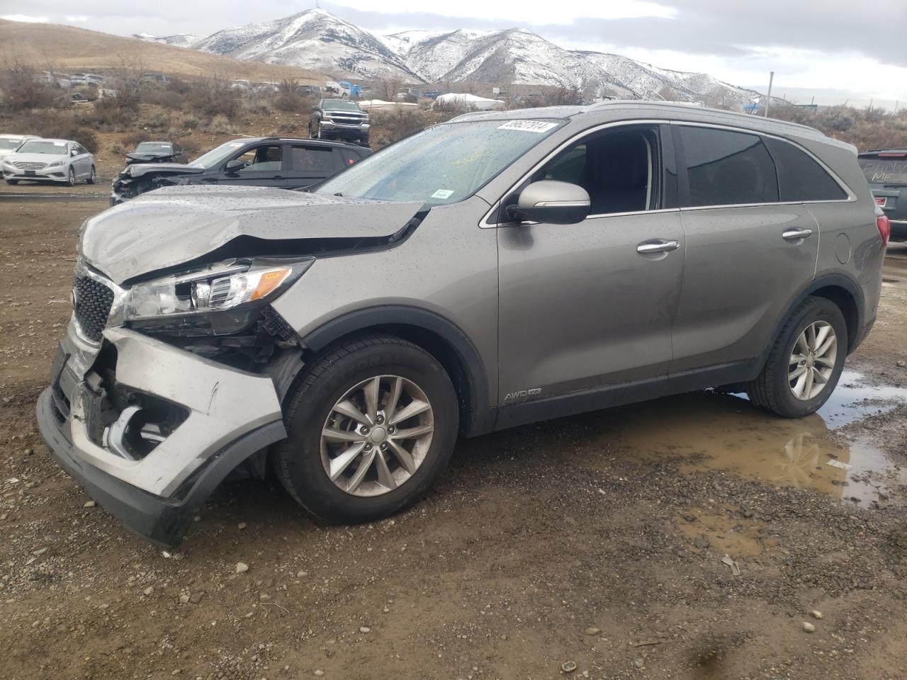 KIA SORENTO 2016 5xypgda5xgg132053