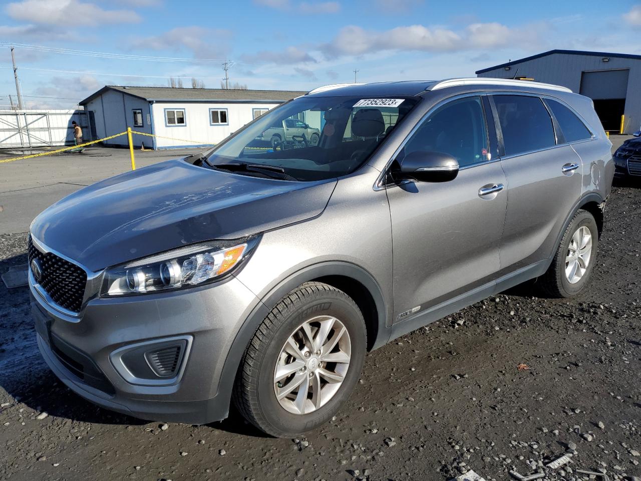 KIA SORENTO 2016 5xypgda5xgg141223