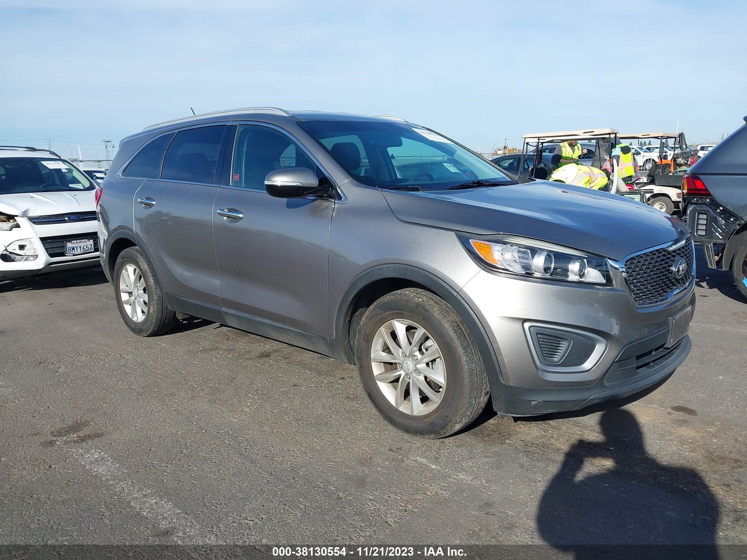 KIA SORENTO 2016 5xypgda5xgg175436