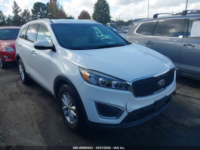 KIA SORENTO 2017 5xypgda5xhg188365