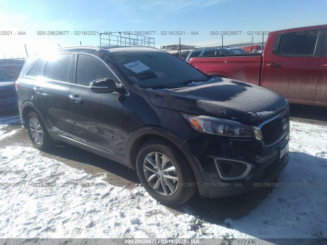 KIA SORENTO 2017 5xypgda5xhg211255