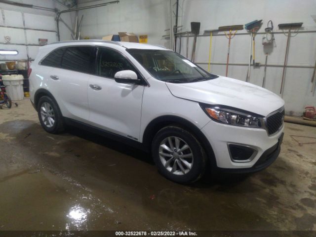 KIA SORENTO 2017 5xypgda5xhg215662