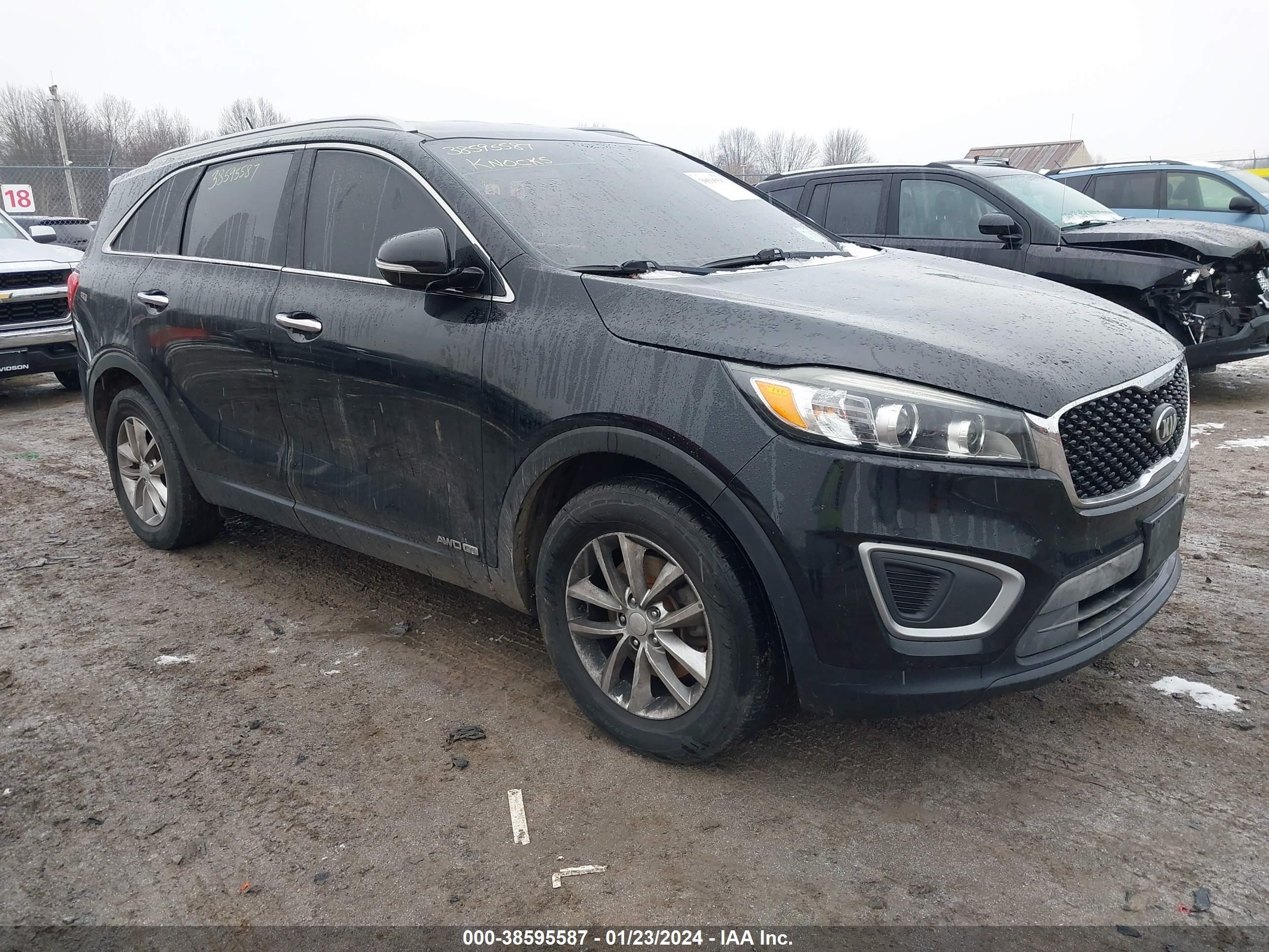 KIA SORENTO 2017 5xypgda5xhg280656