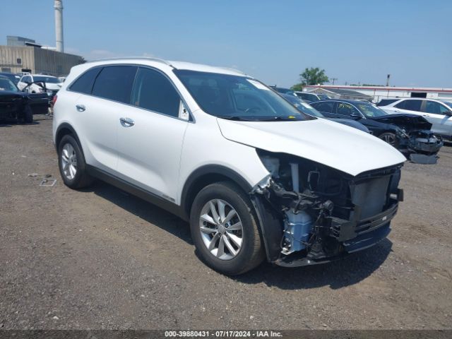 KIA SORENTO 2018 5xypgda5xjg367592