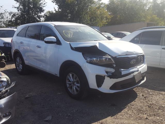 KIA SORENTO LX 2019 5xypgda5xkg441305