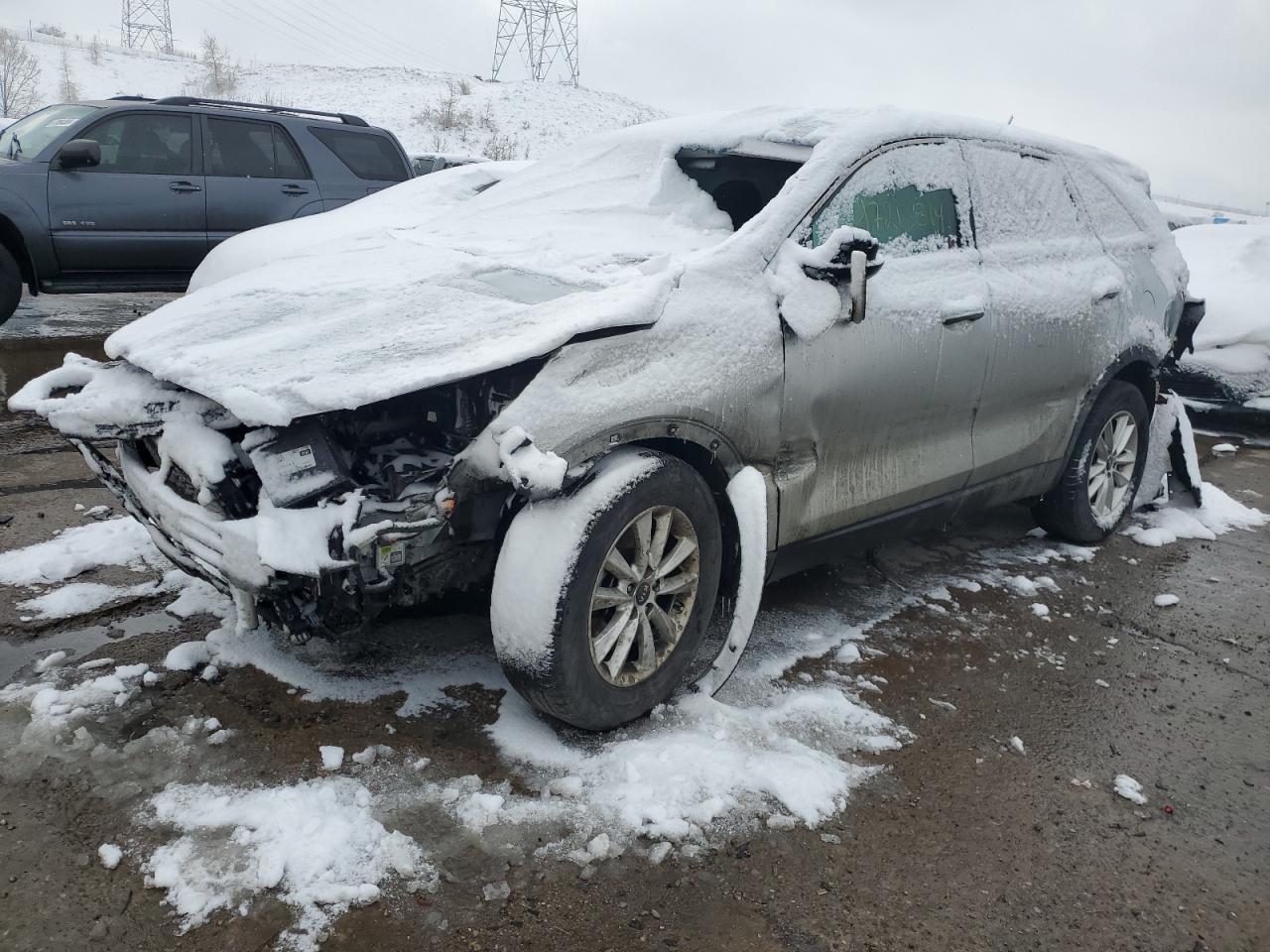 KIA SORENTO 2019 5xypgda5xkg466298