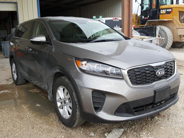 KIA SORENTO LX 2019 5xypgda5xkg468553