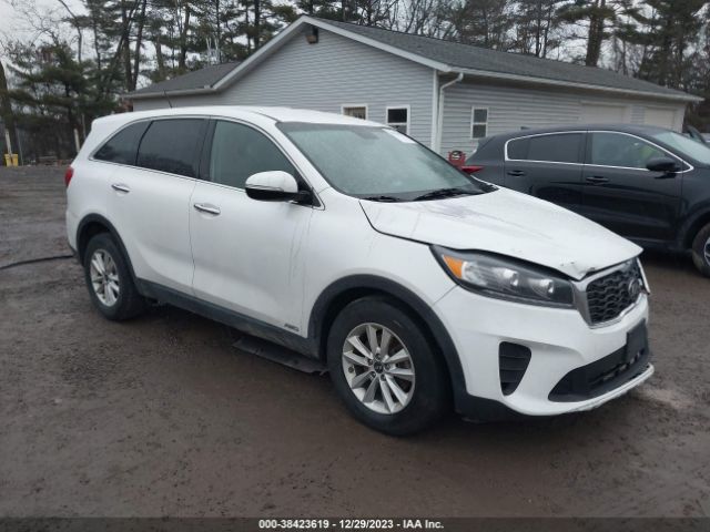 KIA SORENTO 2019 5xypgda5xkg493680