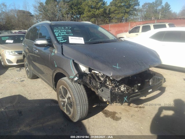 KIA SORENTO 2017 5xyph4a15hg274404