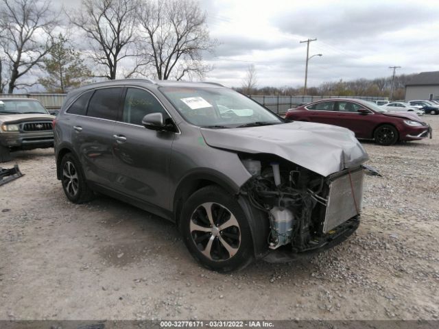 KIA SORENTO 2017 5xyph4a50hg235819