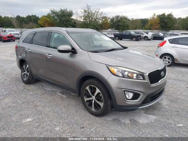 KIA SORENTO 2018 5xyph4a59jg420358