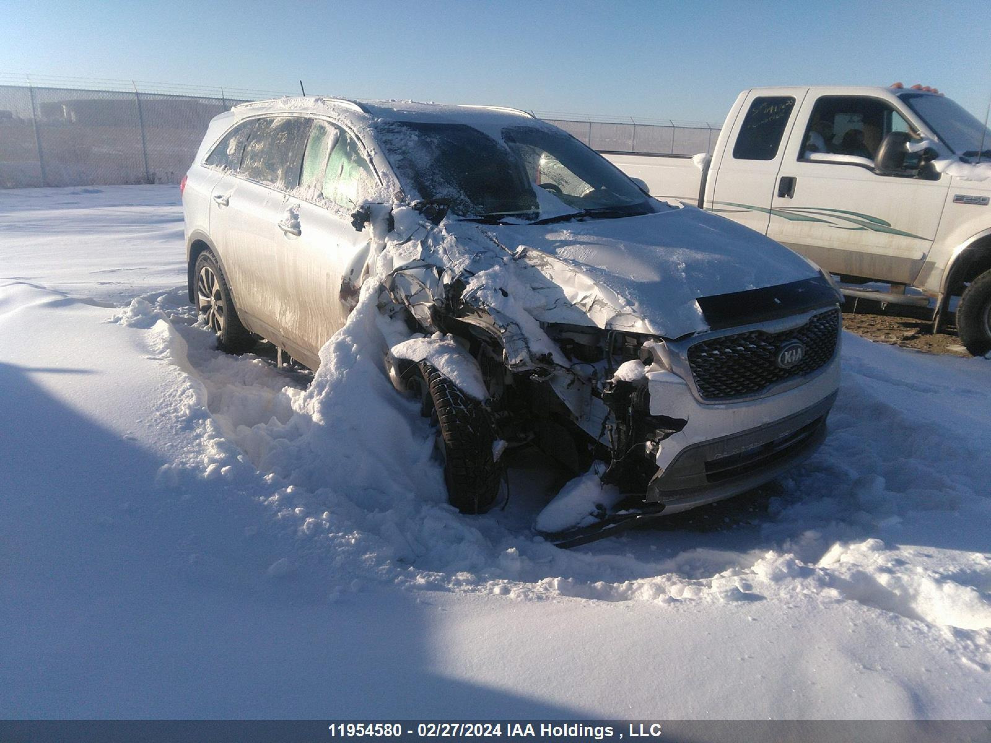 KIA SORENTO 2016 5xyphda11gg091645