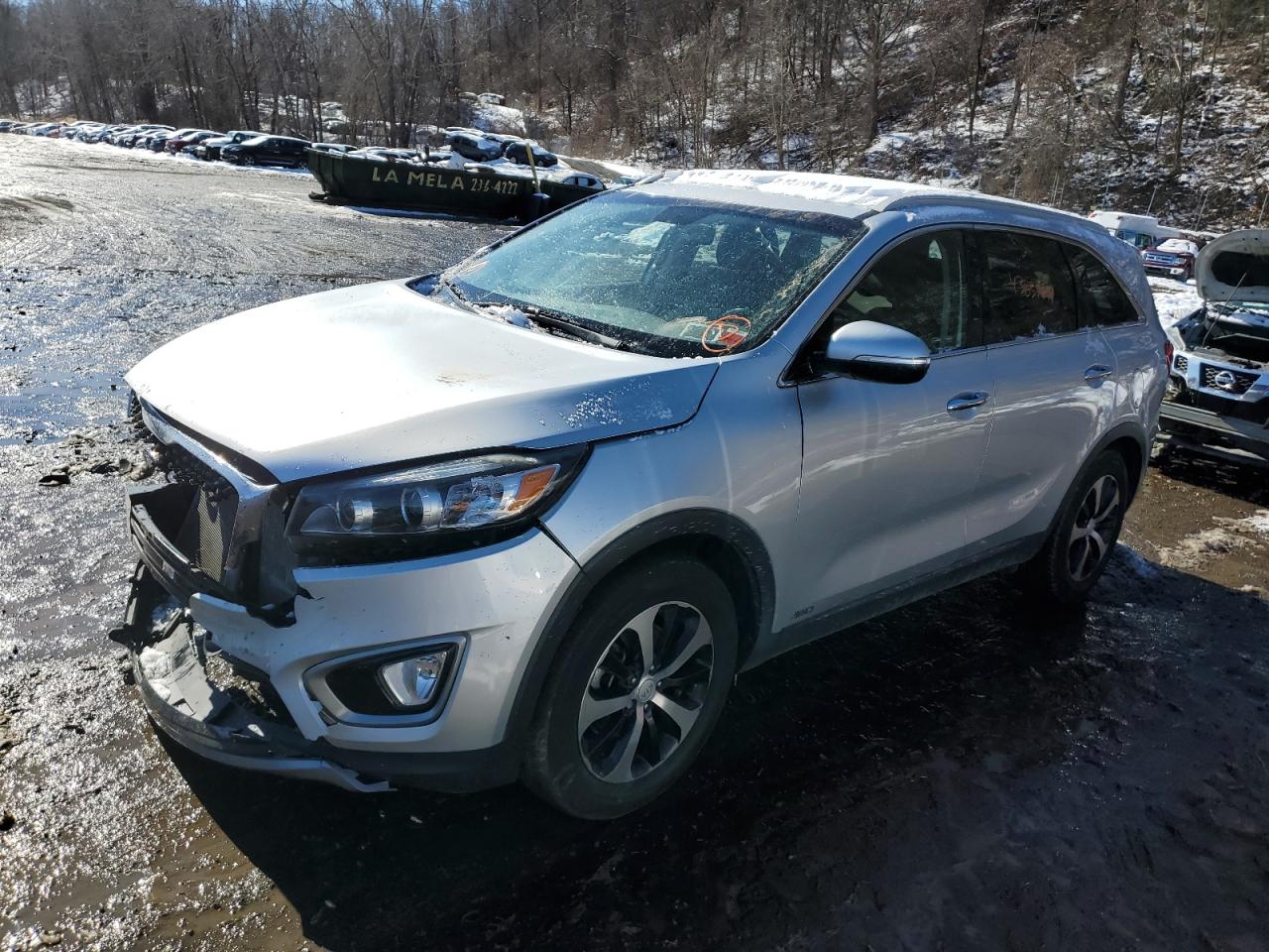 KIA SORENTO 2016 5xyphda13gg181105