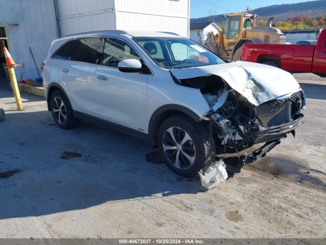 KIA SORENTO 2016 5xyphda16gg030534