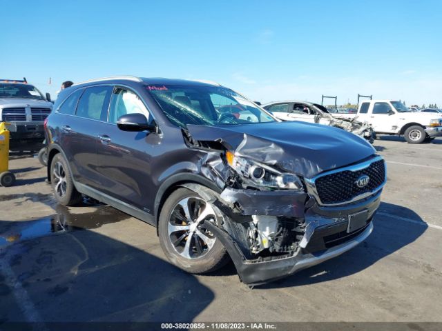 KIA SORENTO 2017 5xyphda16hg192083