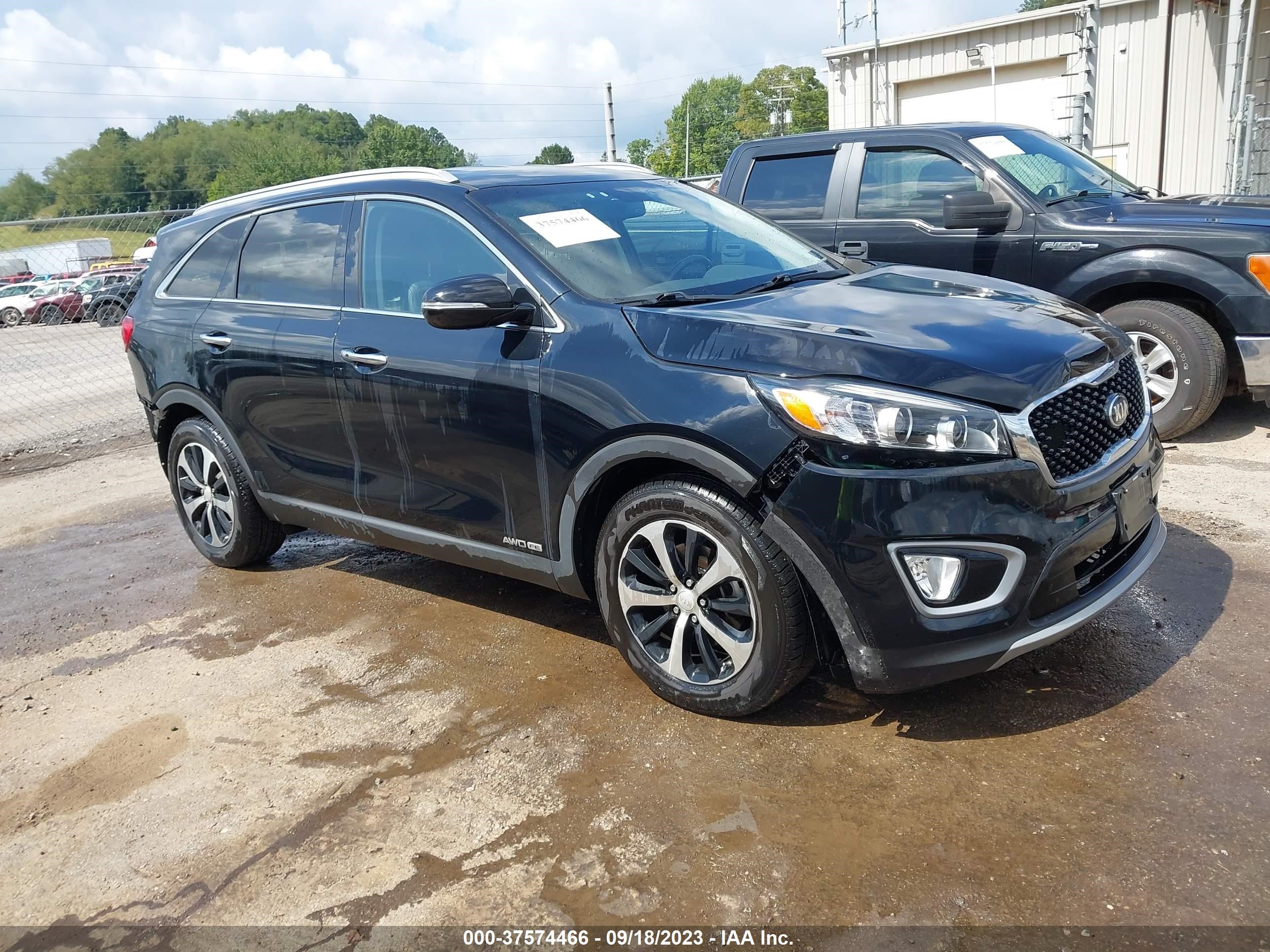 KIA SORENTO 2017 5xyphda52hg303814