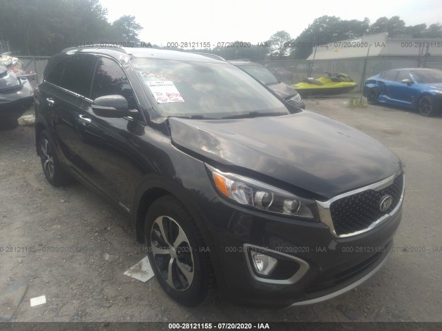 KIA SORENTO 2017 5xyphda52hg313131