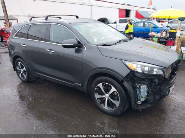 KIA SORENTO 2018 5xyphda53jg422221