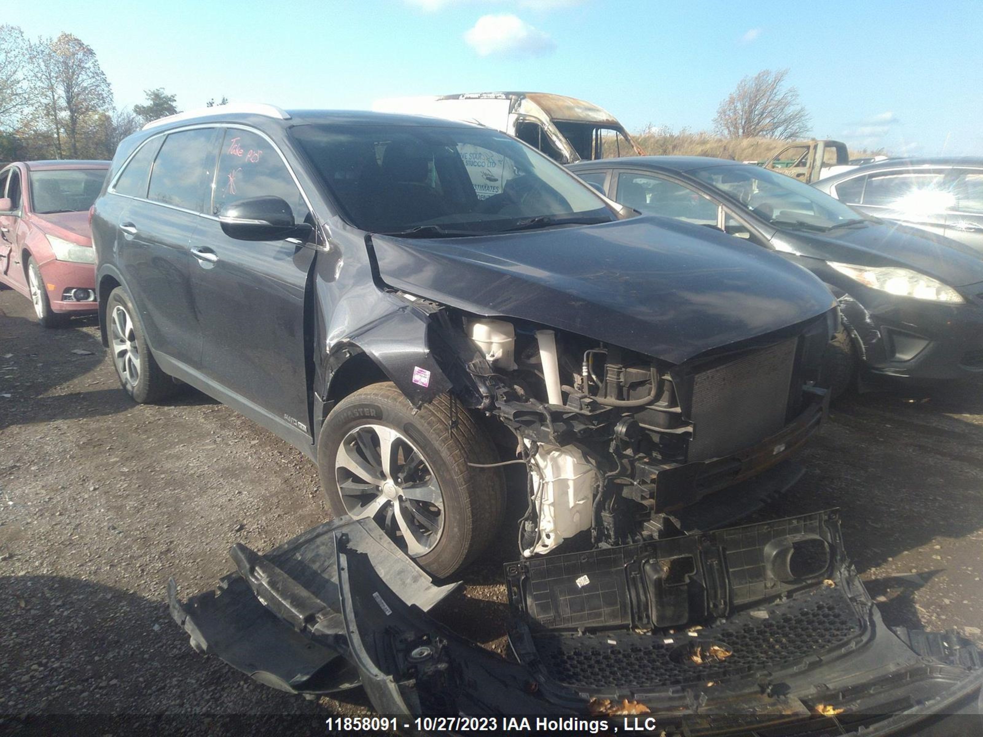 KIA SORENTO 2017 5xyphda57hg298075