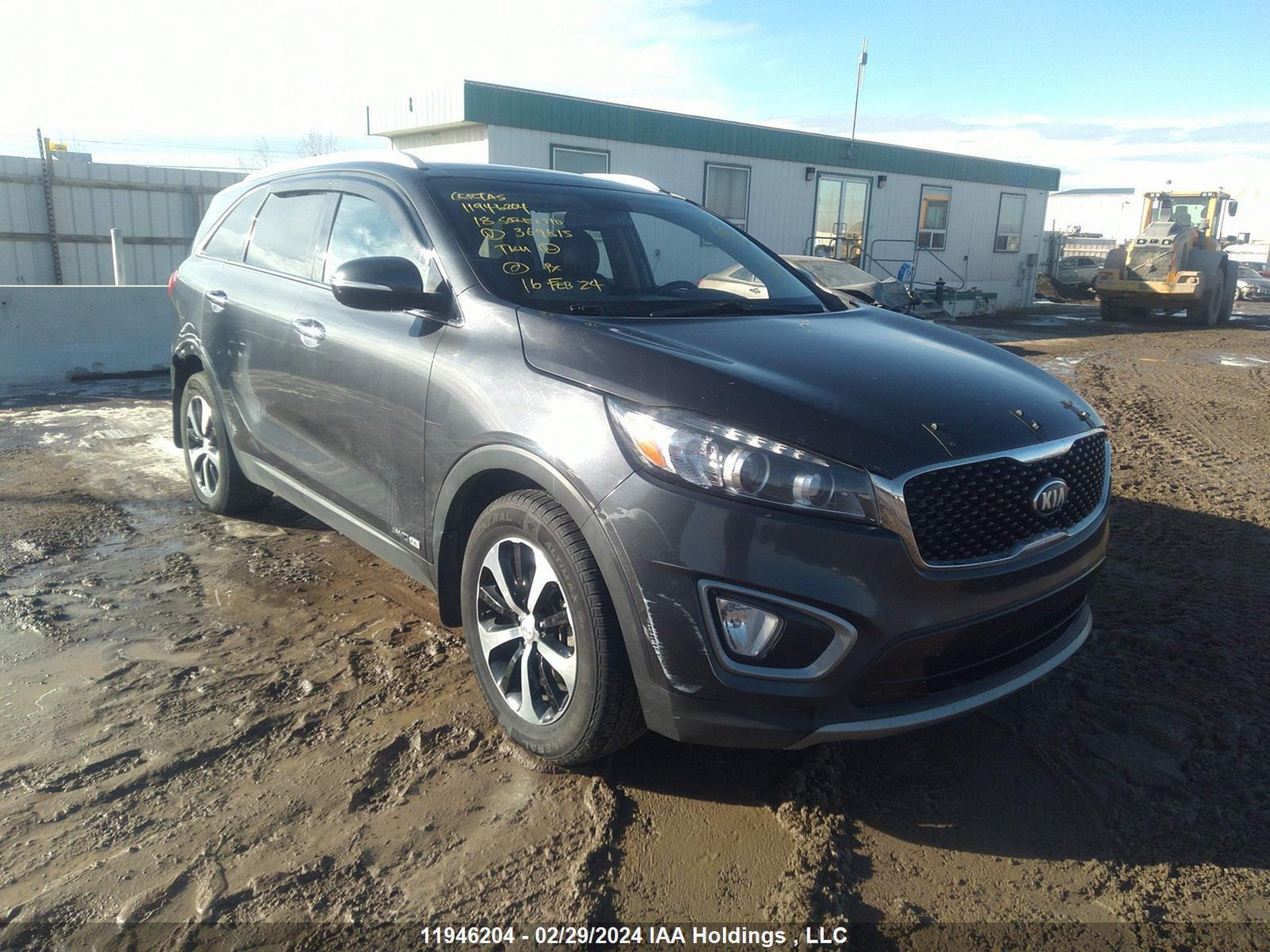 KIA SORENTO 2018 5xyphda57jg369815