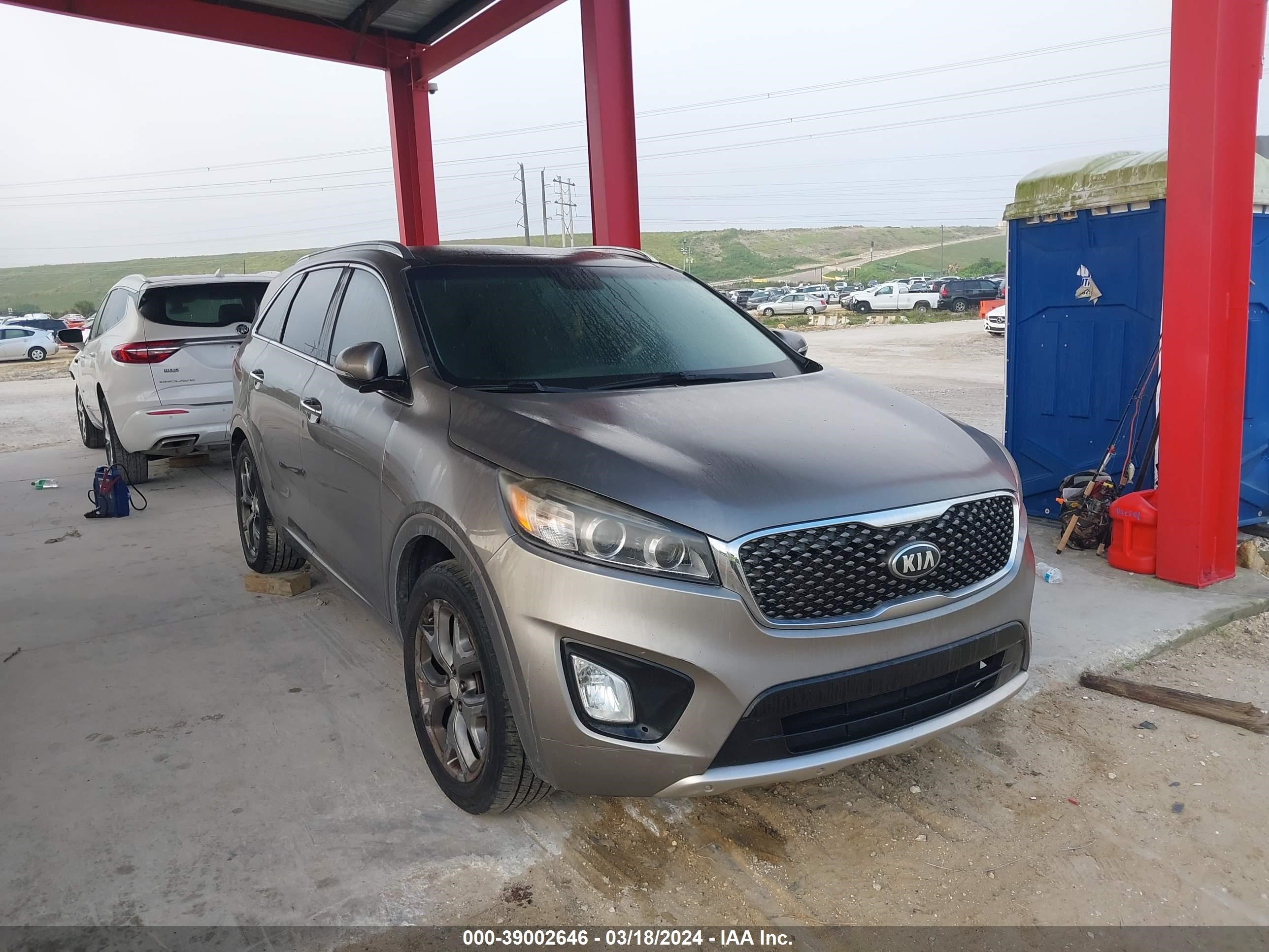 KIA SORENTO 2016 5xypk4a51gg004332