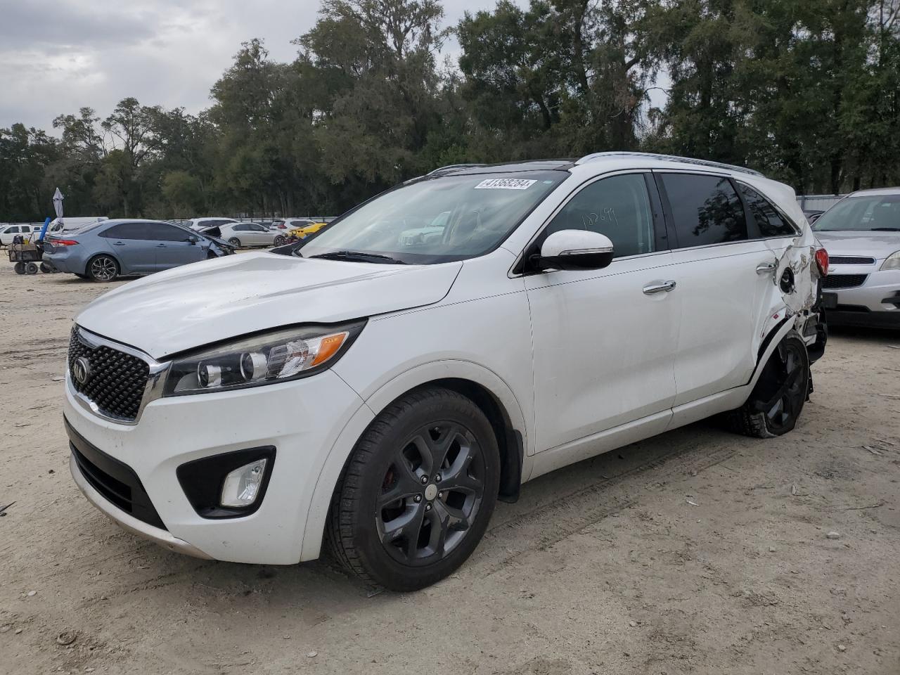 KIA SORENTO 2016 5xypk4a56gg100490