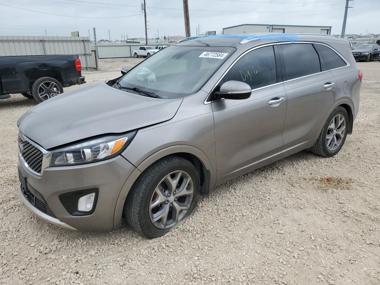 KIA SORENTO 2018 5xypk4a59jg369462