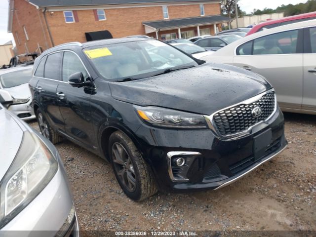 KIA SORENTO 2019 5xypkda52kg494837