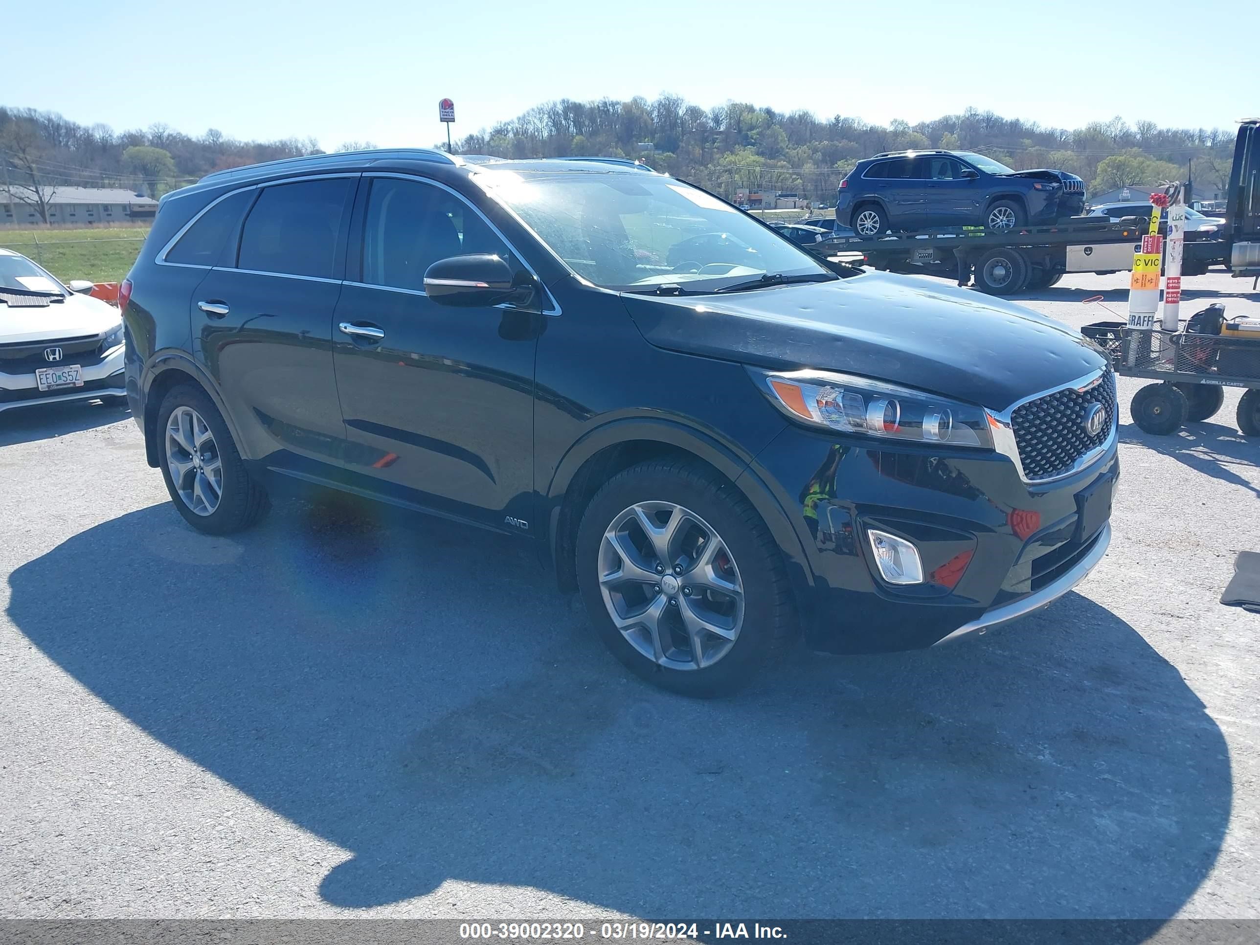 KIA SORENTO 2016 5xypkda55gg168067