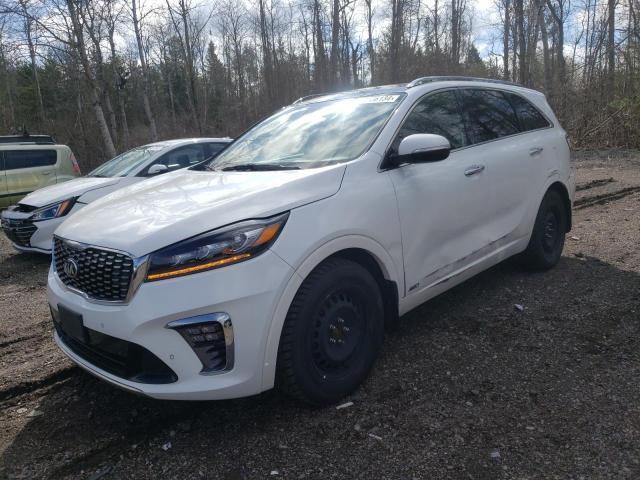 KIA SORENTO 2018 5xypkda55kg442571