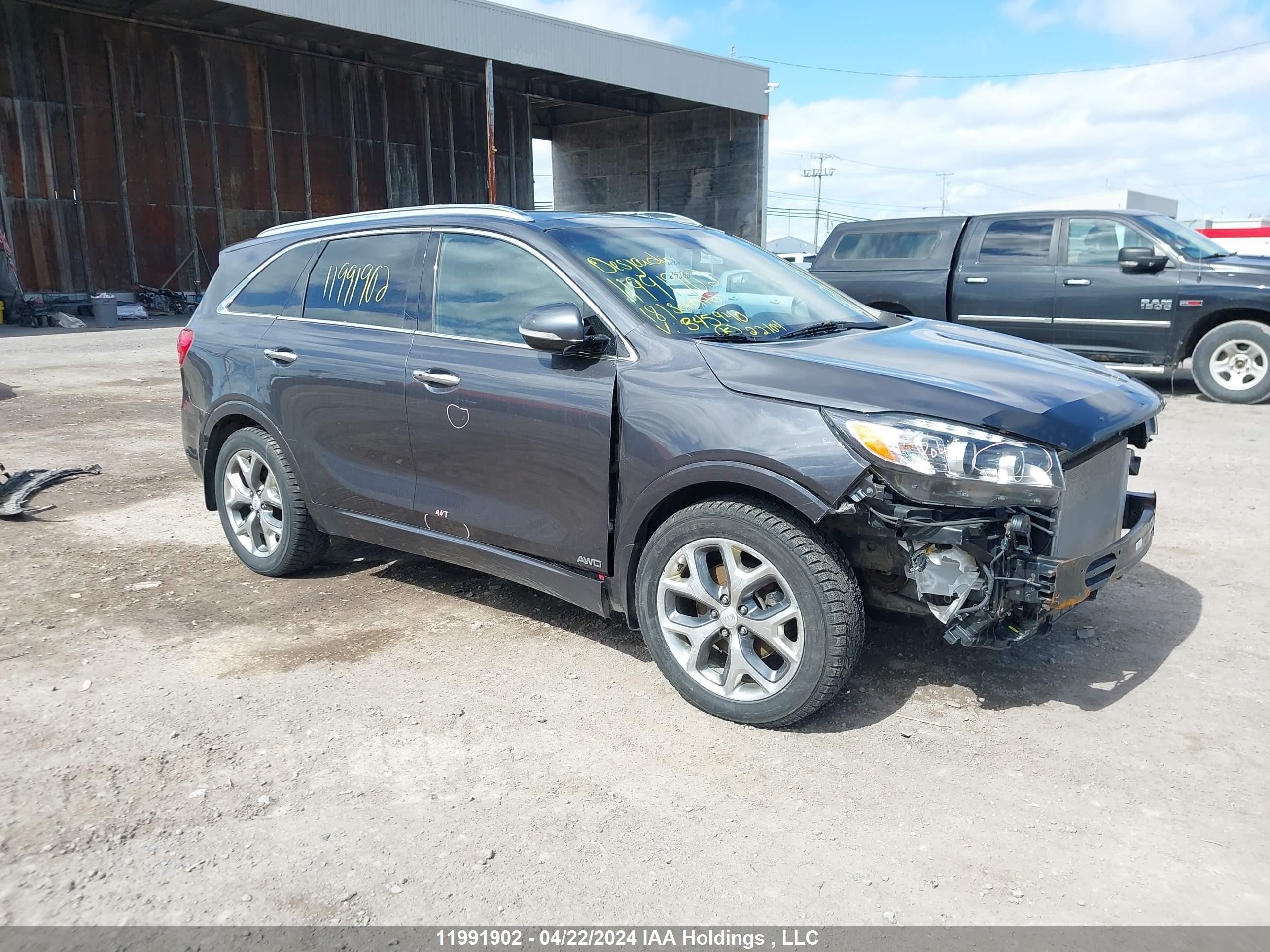 KIA SORENTO 2018 5xypkda59jg345940