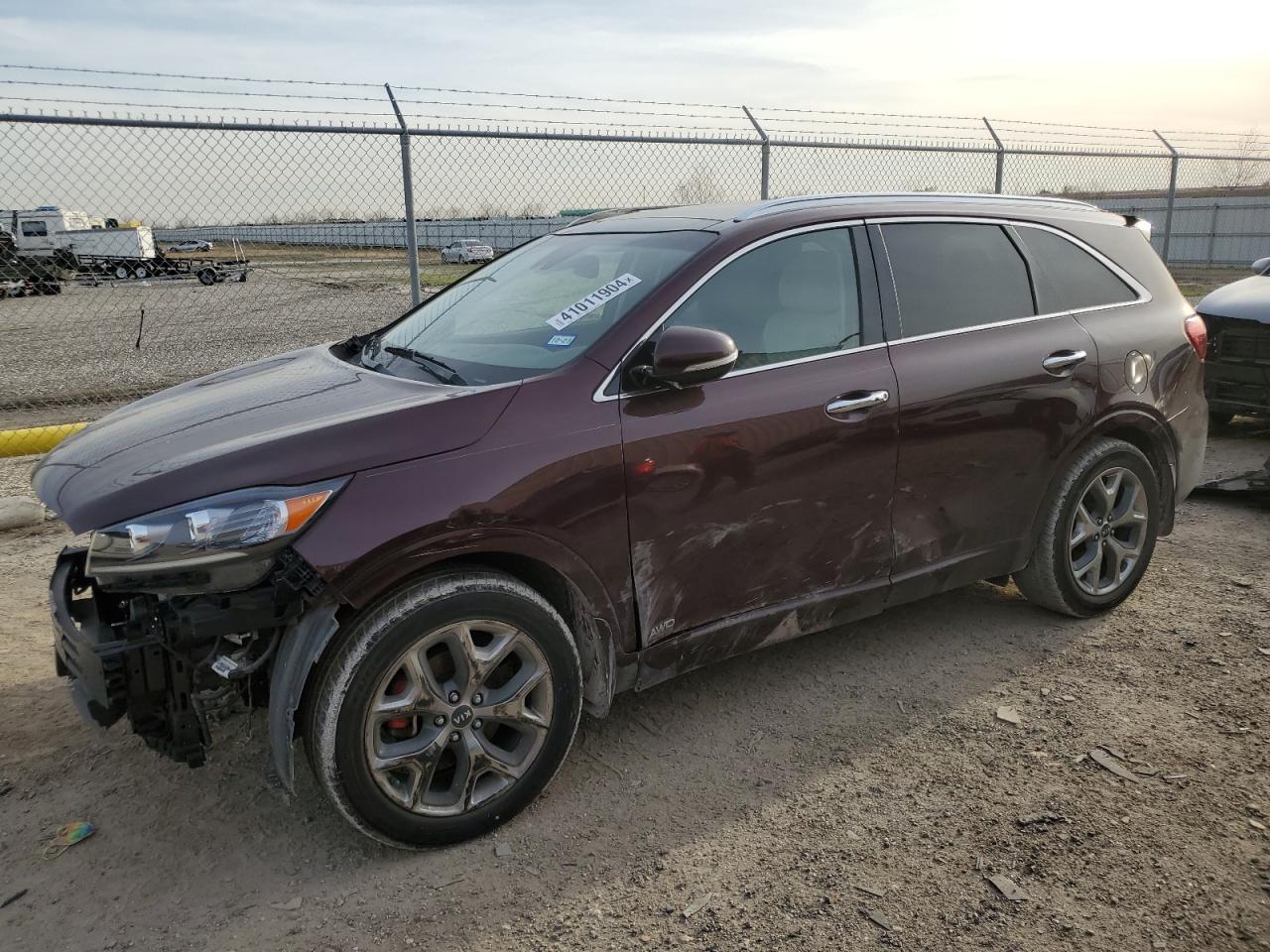 KIA SORENTO 2019 5xypkda59kg535934