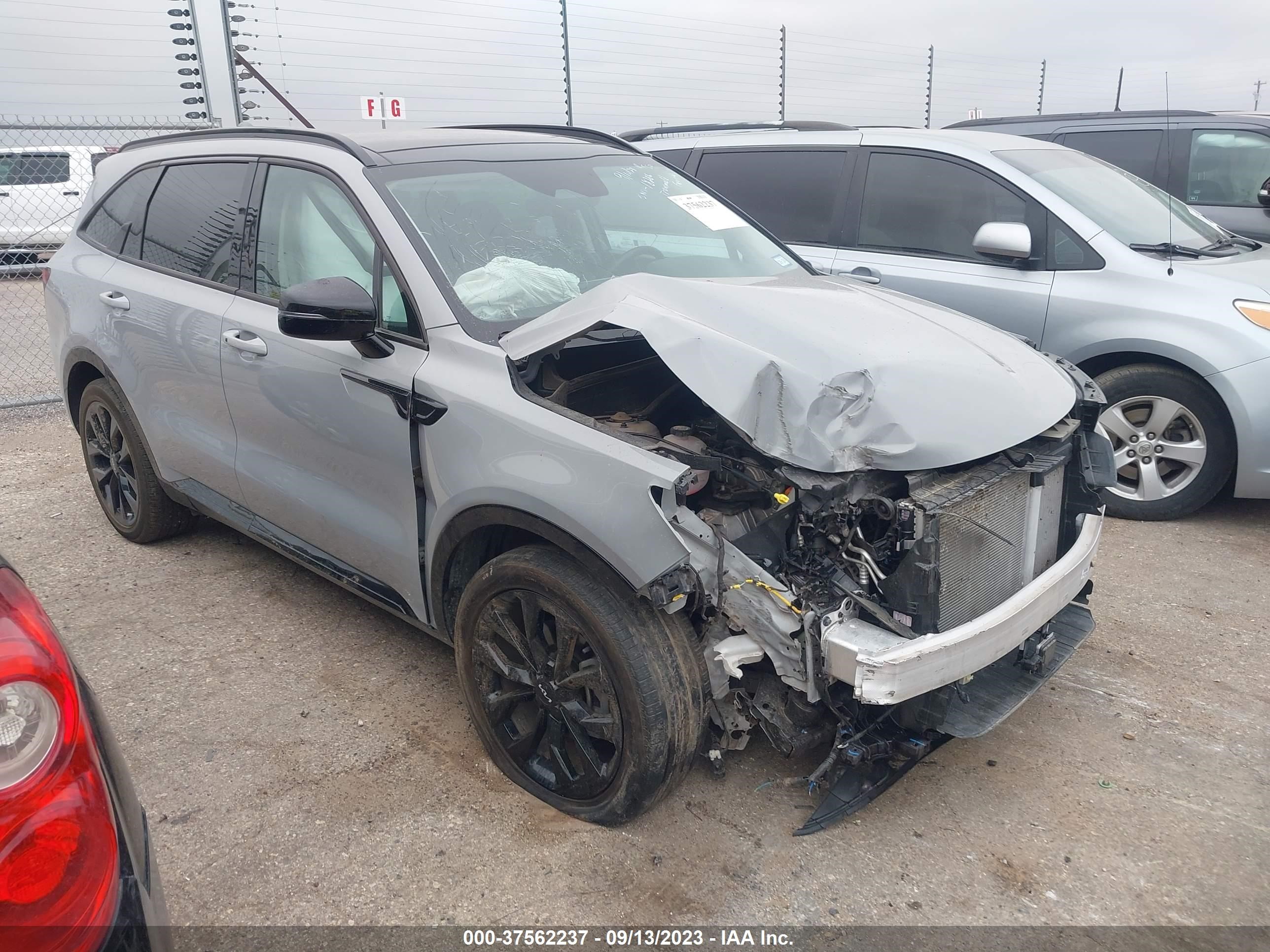 KIA SORENTO 2022 5xyrk4lf2ng128573