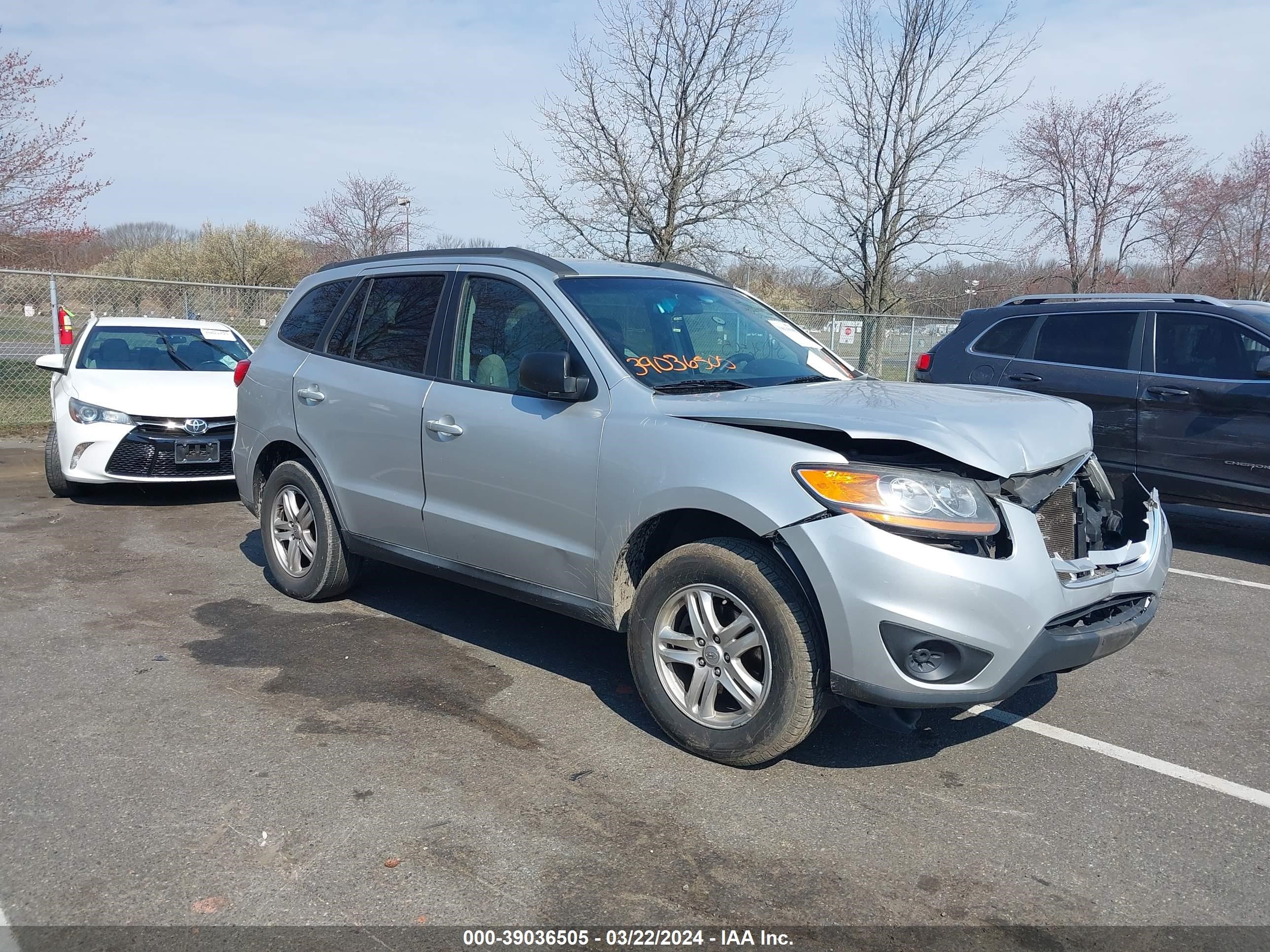 HYUNDAI SANTA FE 2011 5xyzg3ab8bg010132