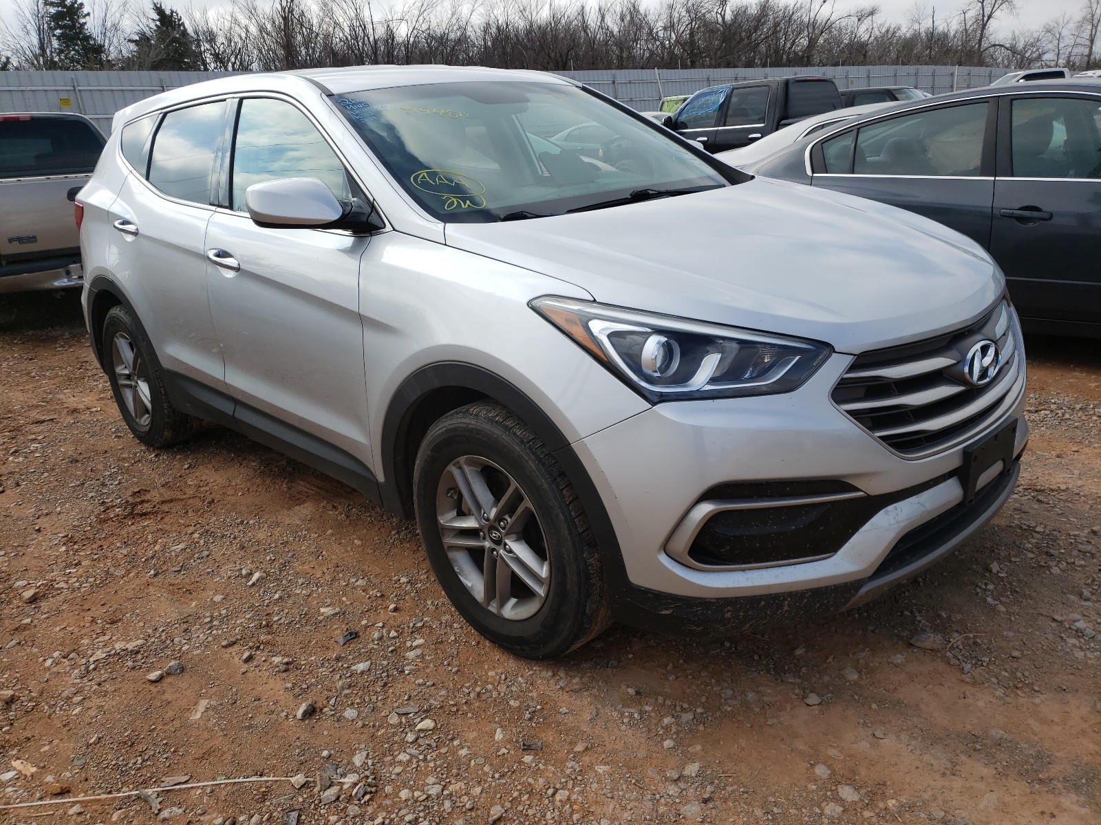 HYUNDAI SANTA FE S 2017 5xyzt3lb3hg419480