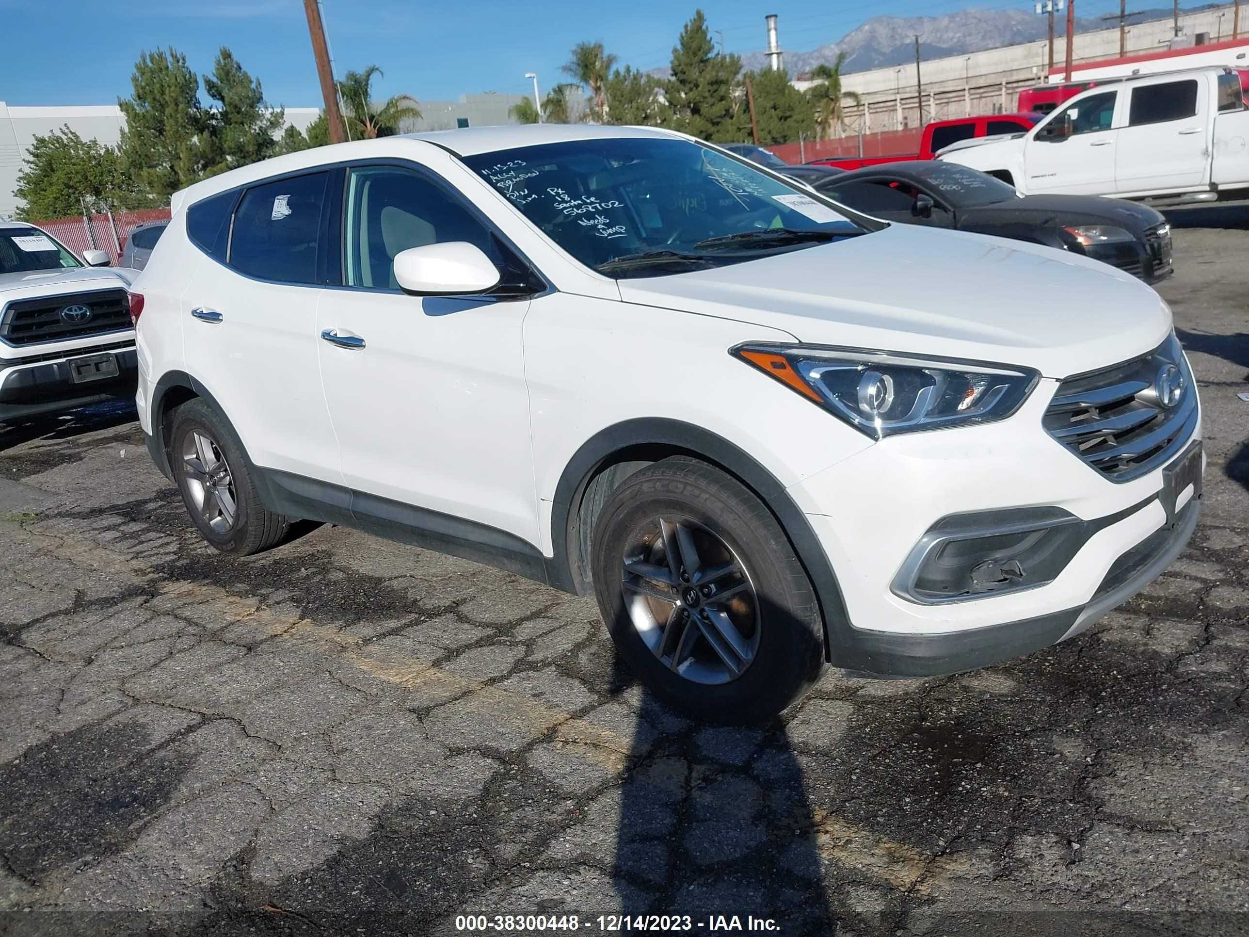 HYUNDAI SANTA FE 2018 5xyzt3lb8jg568702