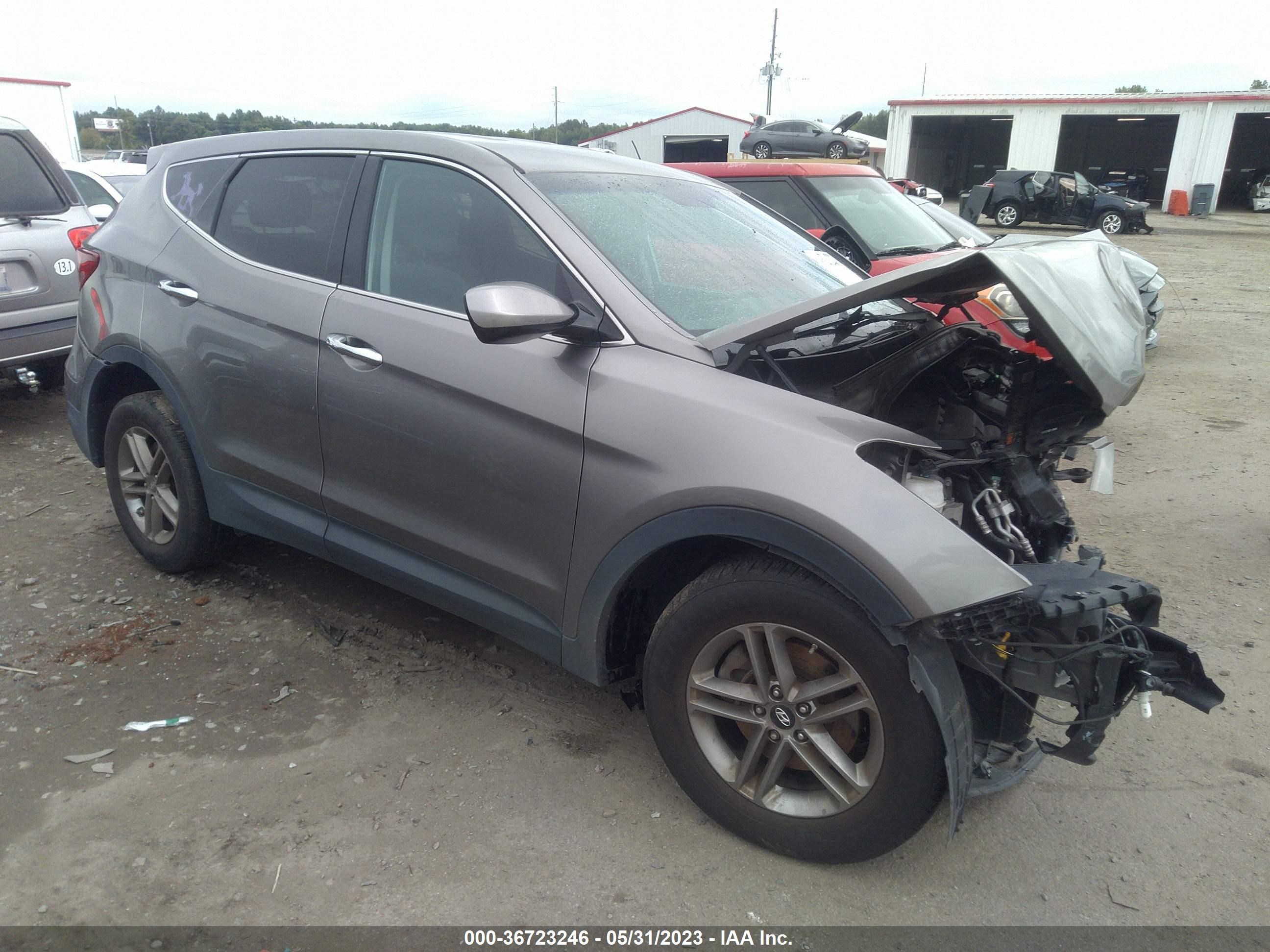 HYUNDAI SANTA FE 2017 5xyzt3lb9hg419838