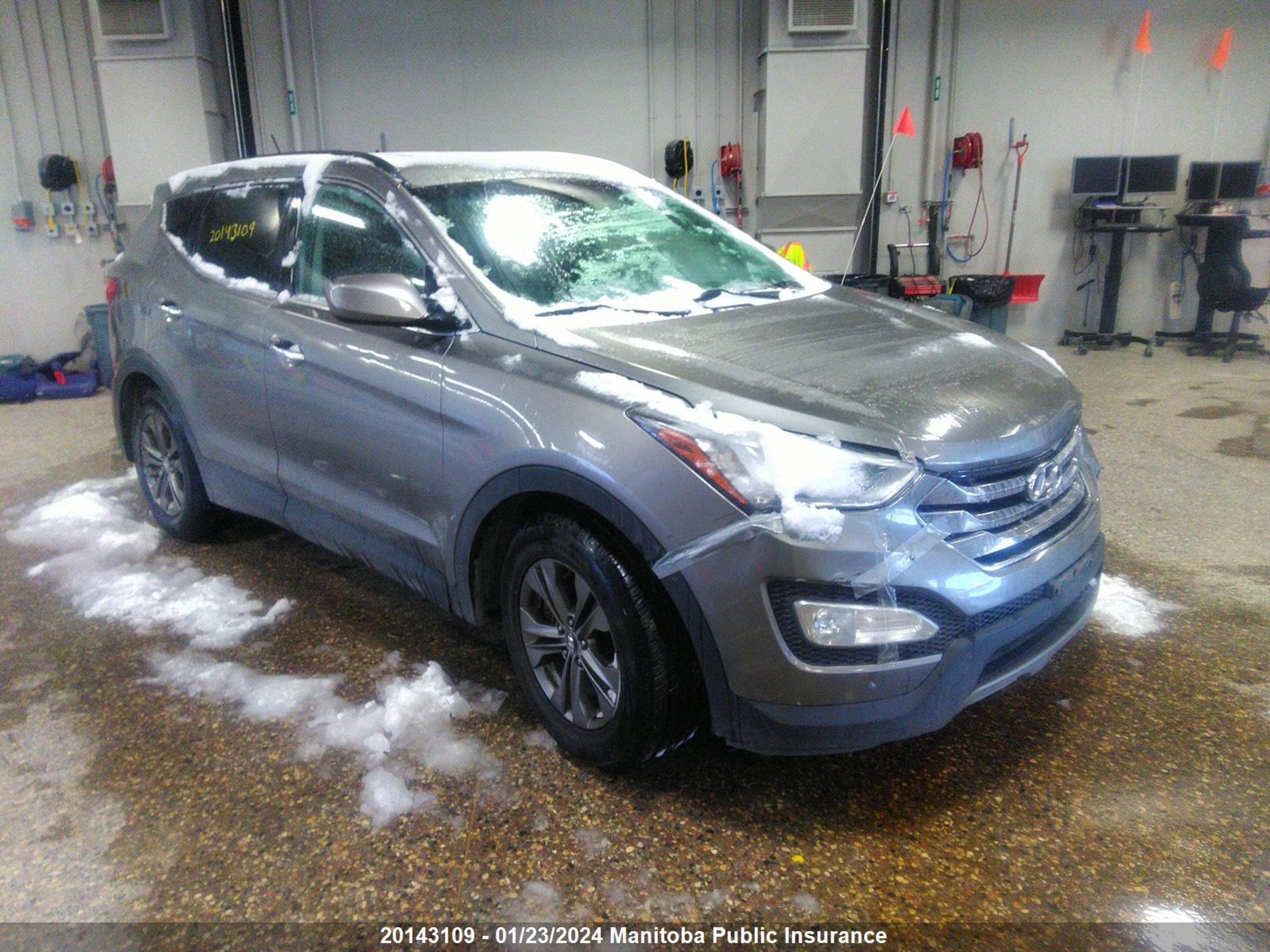 HYUNDAI SANTA FE 2014 5xyzu3lb0eg191379