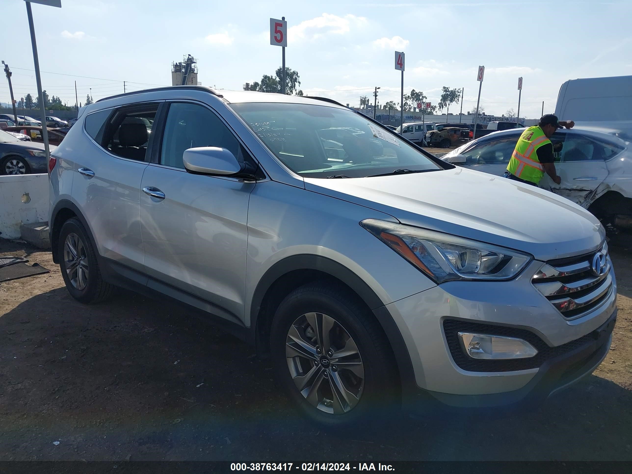 HYUNDAI SANTA FE 2016 5xyzu3lb5gg366647