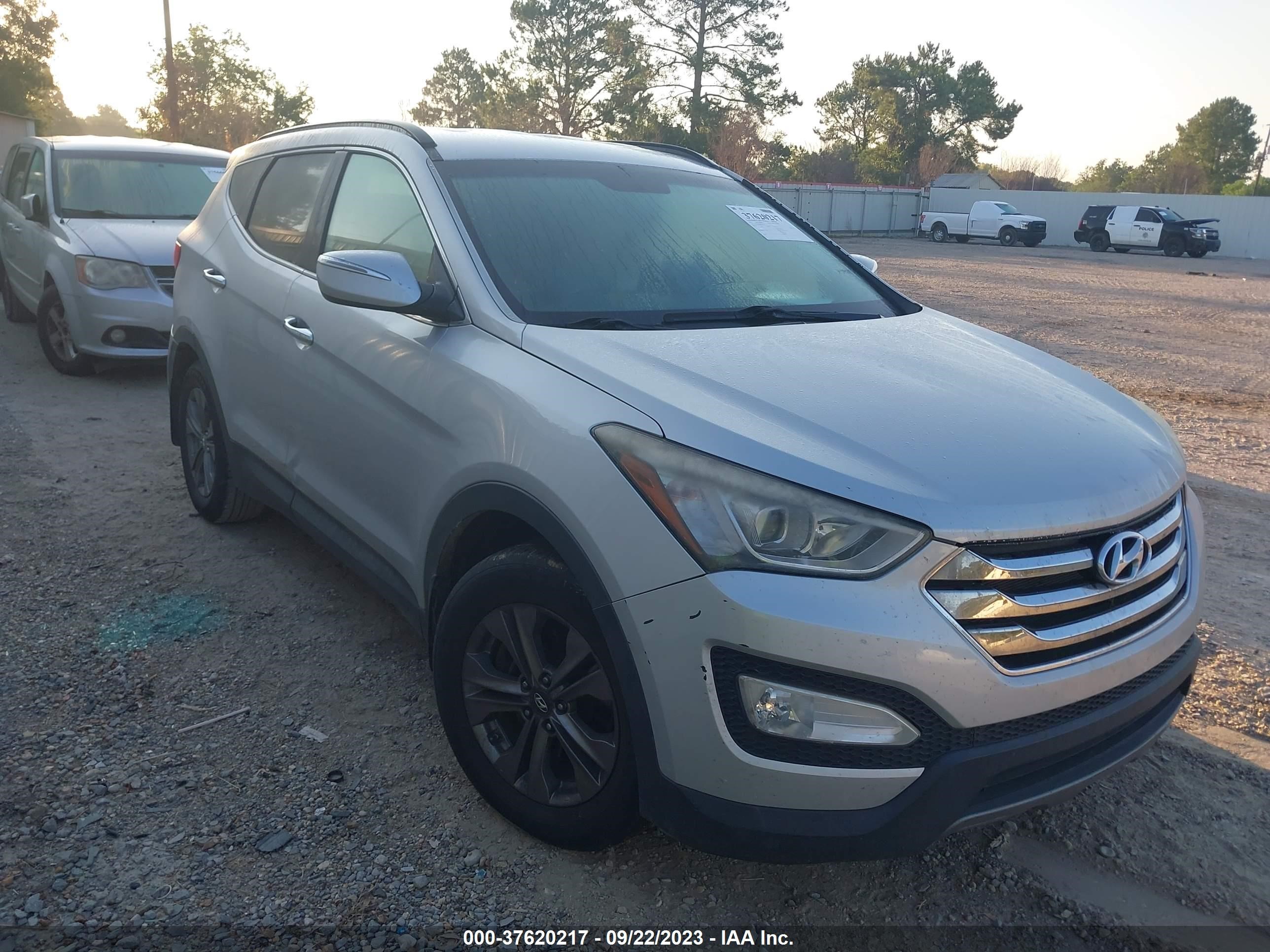 HYUNDAI SANTA FE 2014 5xyzu3lb8eg207229