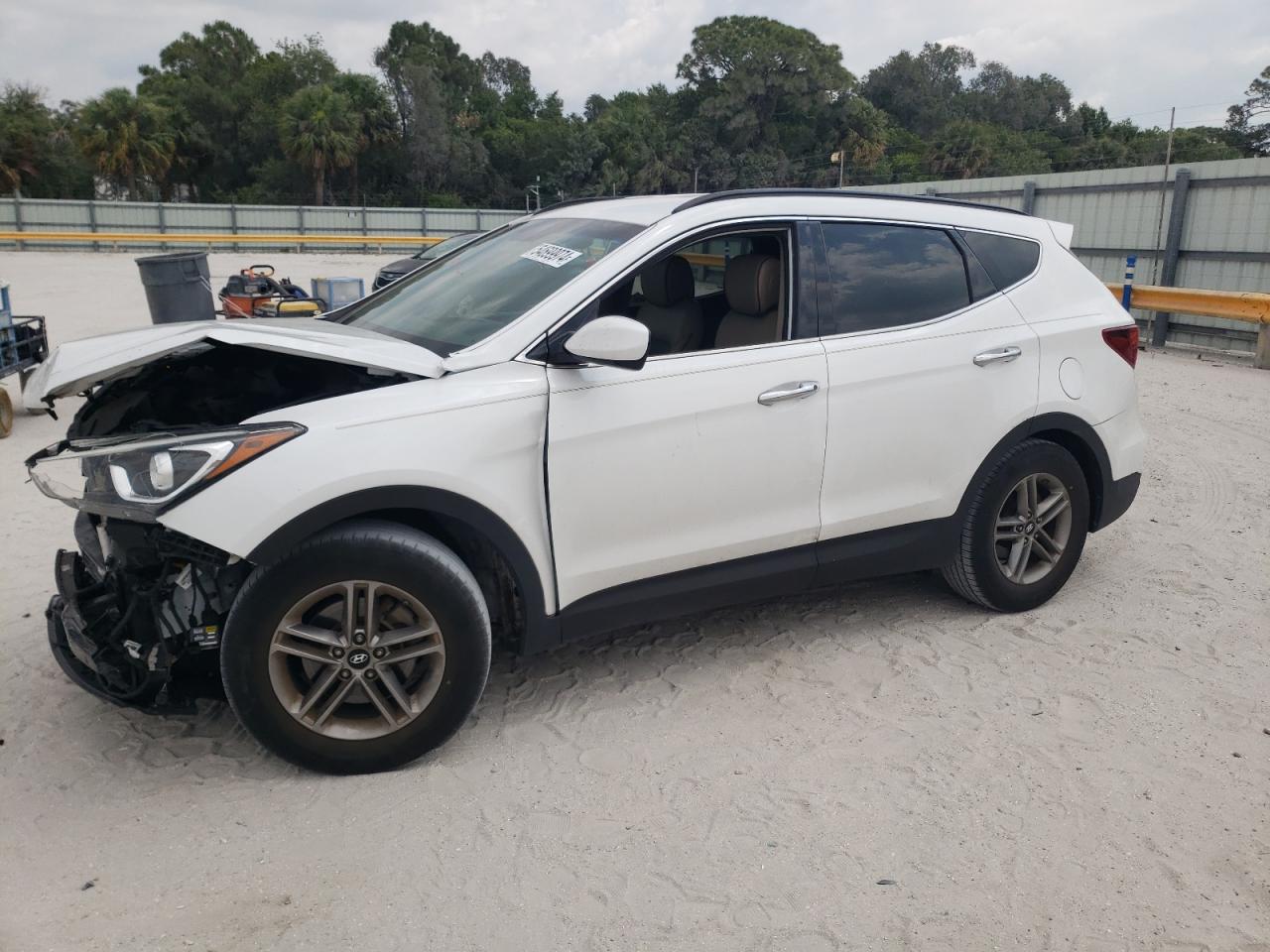 HYUNDAI SANTA FE 2017 5xyzu3lb8hg417298