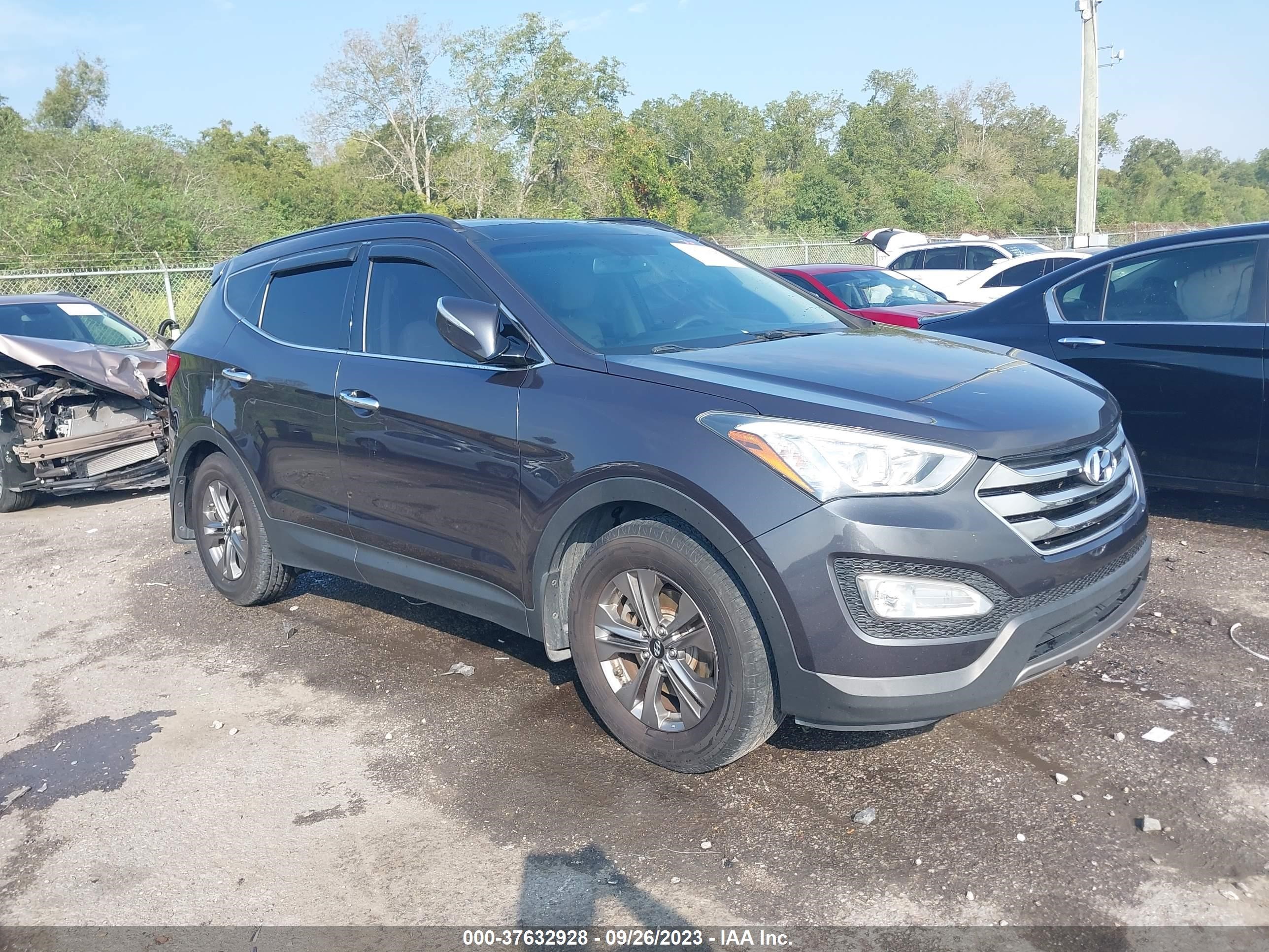 HYUNDAI SANTA FE 2015 5xyzu3lb9fg281678