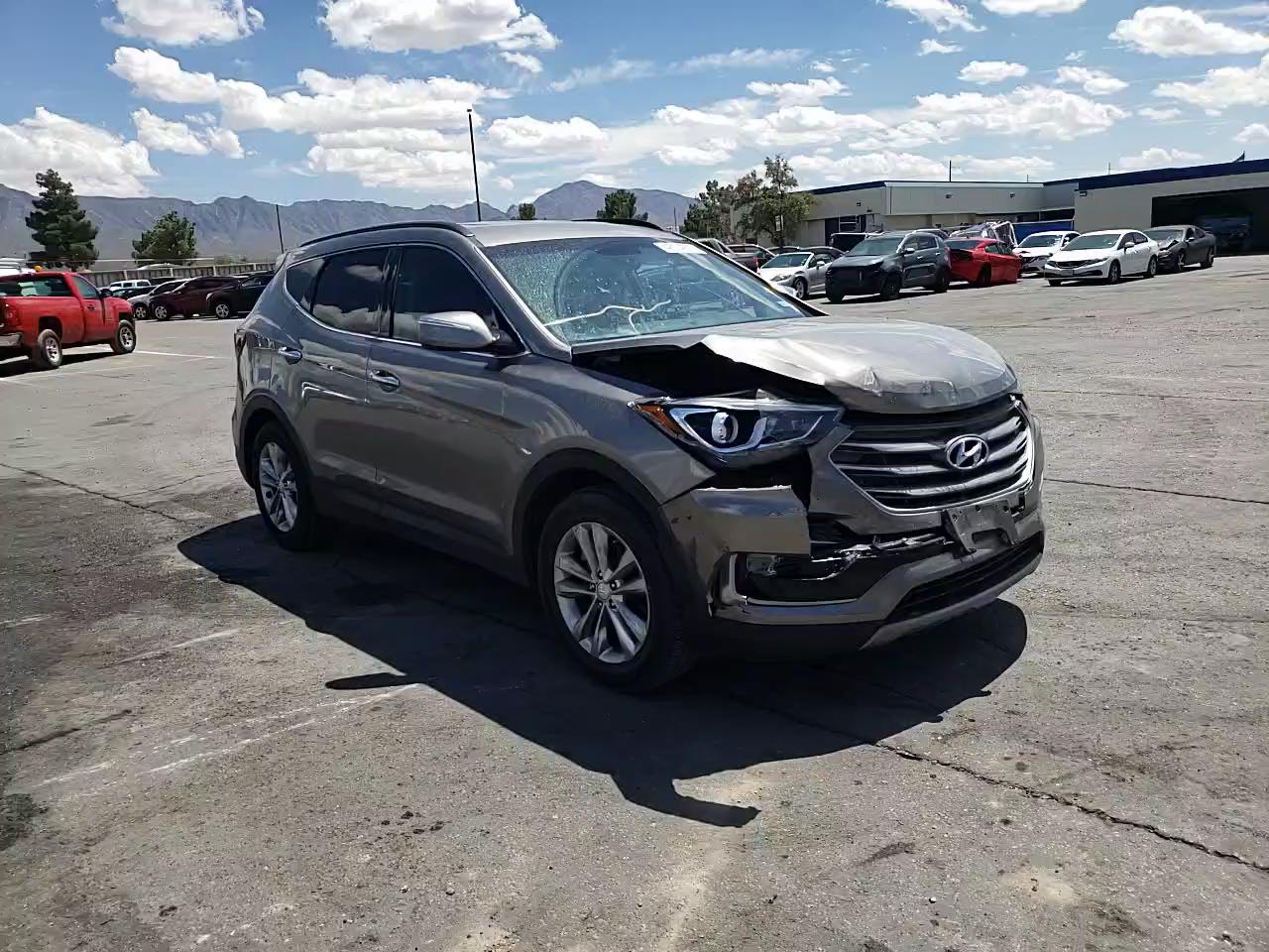 HYUNDAI NULL 2017 5xyzu4la8hg400773