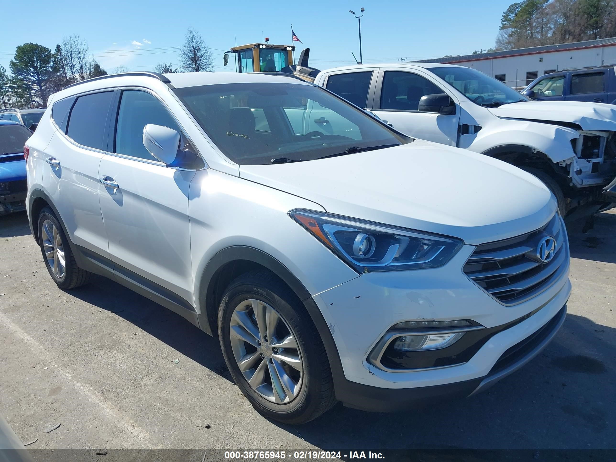 HYUNDAI SANTA FE 2017 5xyzu4laxhg473529