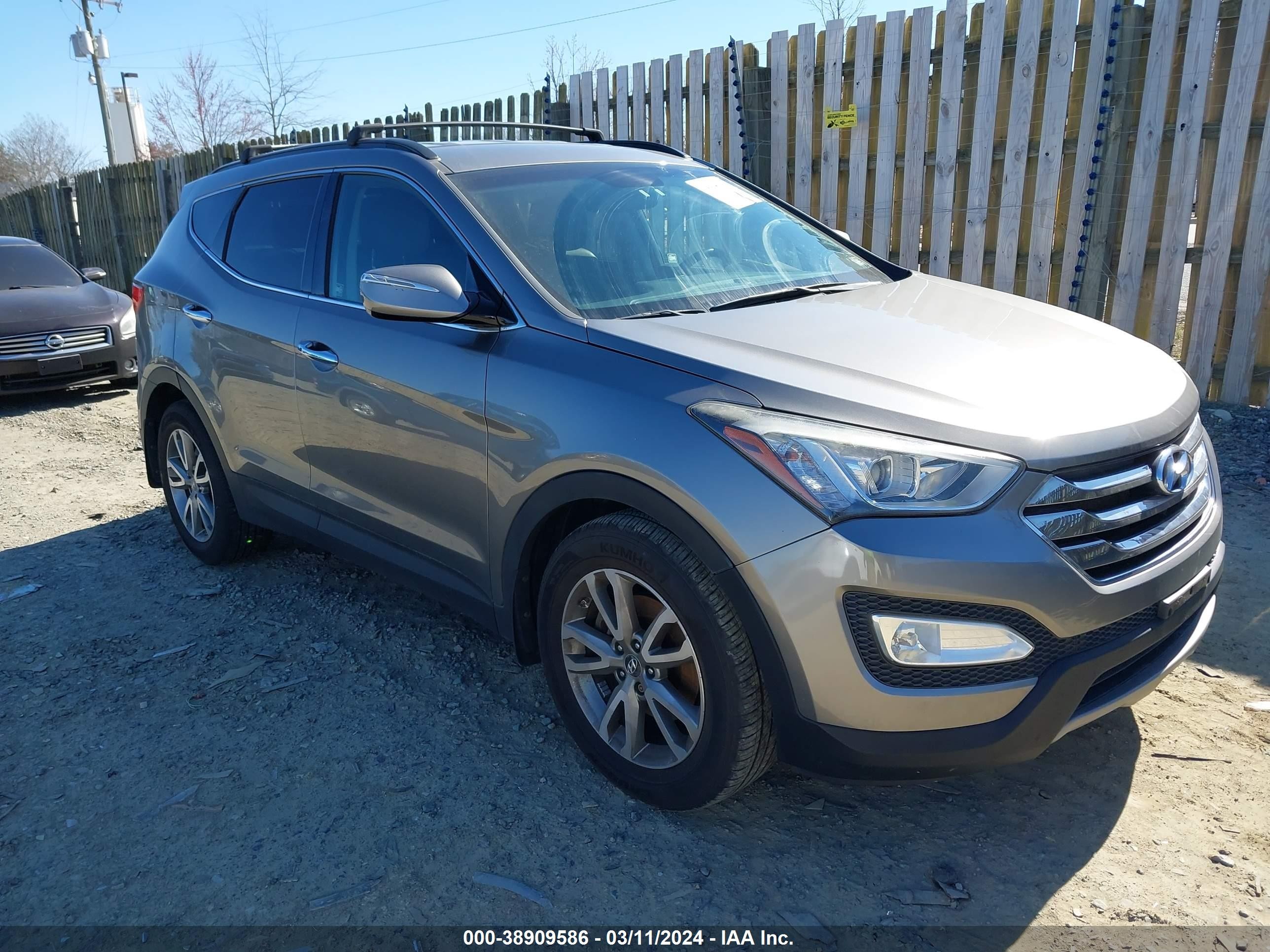 HYUNDAI SANTA FE 2014 5xyzudla5eg188653