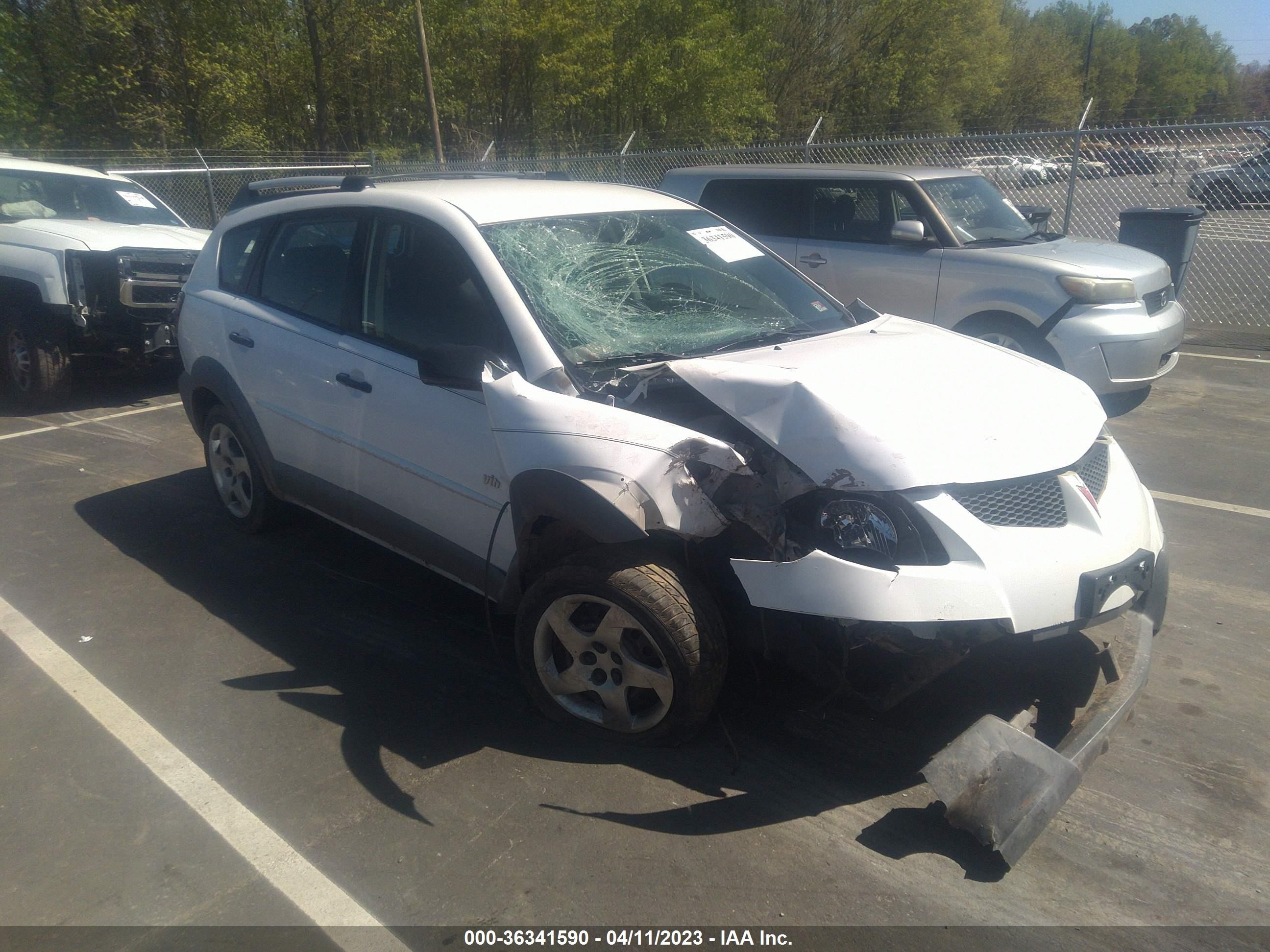 PONTIAC VIBE 2003 5y2sl62823z463943