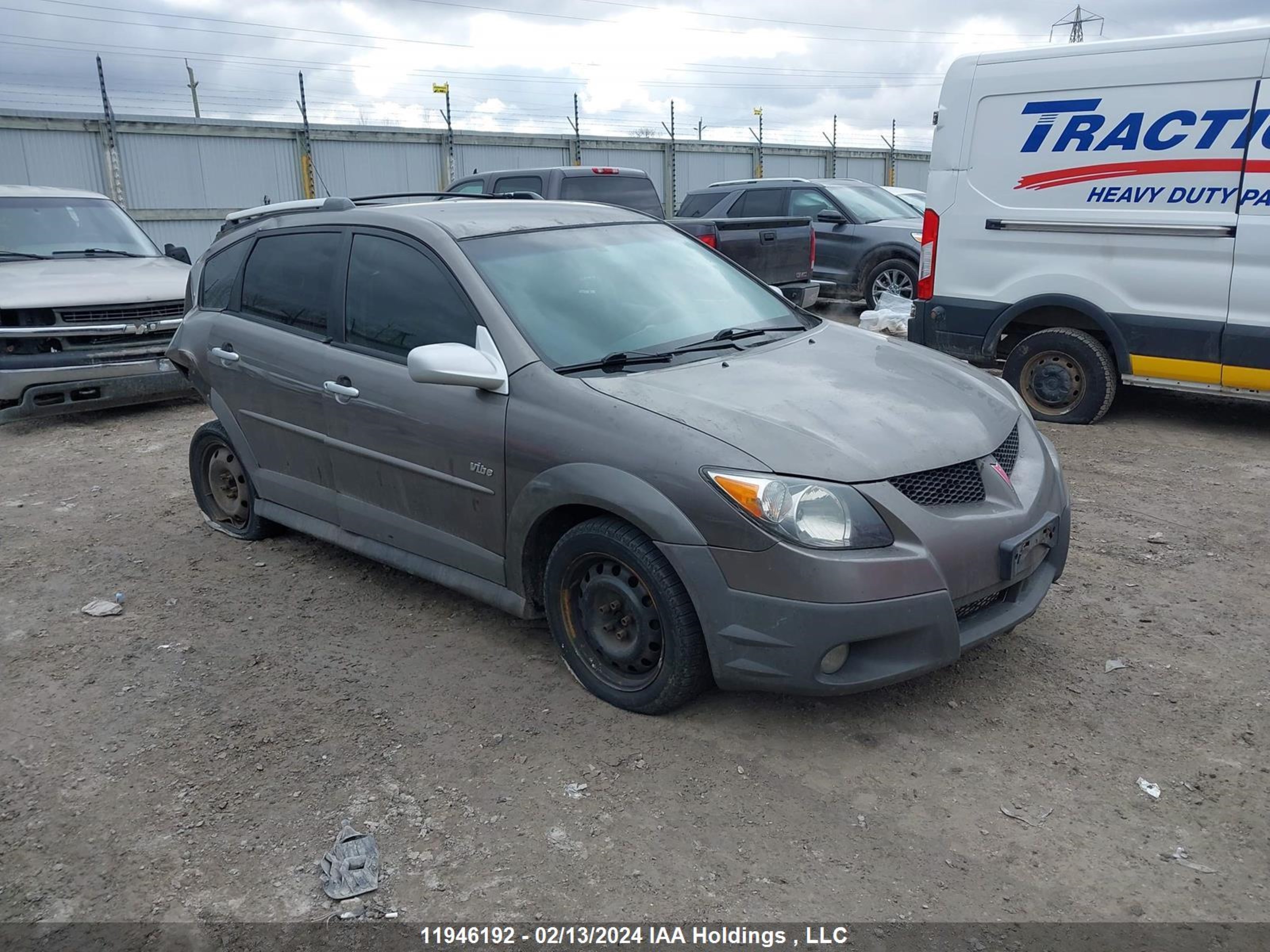 PONTIAC VIBE 2004 5y2sl62874z465477